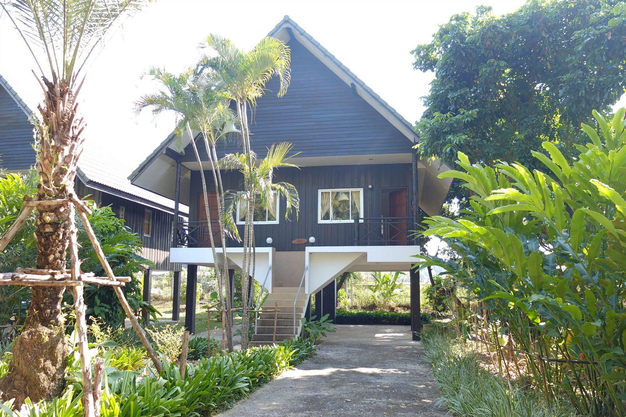 Tianna Garden Village チエンマイ エクステリア 写真